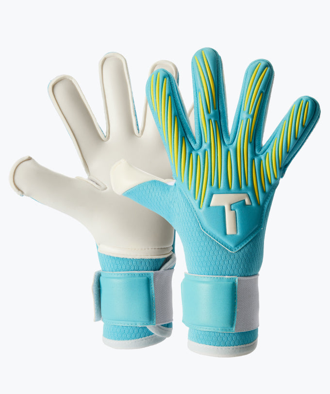 Best children's goalkeeper gloves on sale