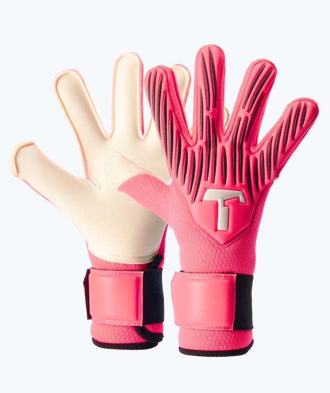 T1tan goalkeeper deals gloves