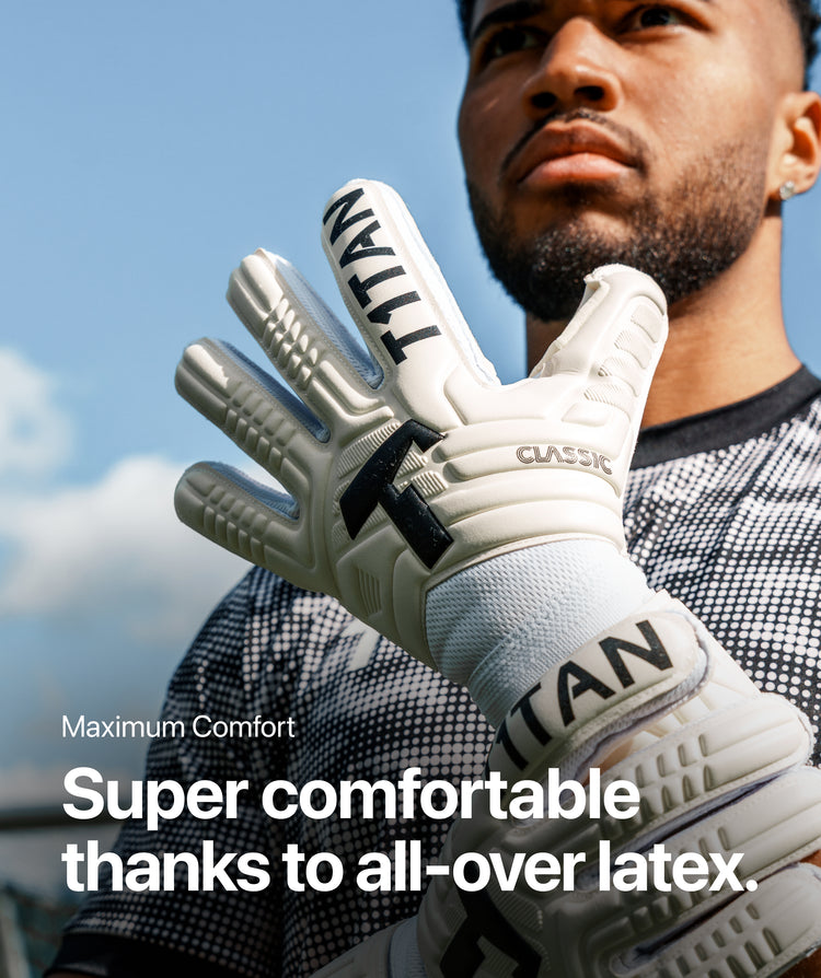 PERFORMANCE GOALKEEPER GLOVES FOR ALL SURFACES