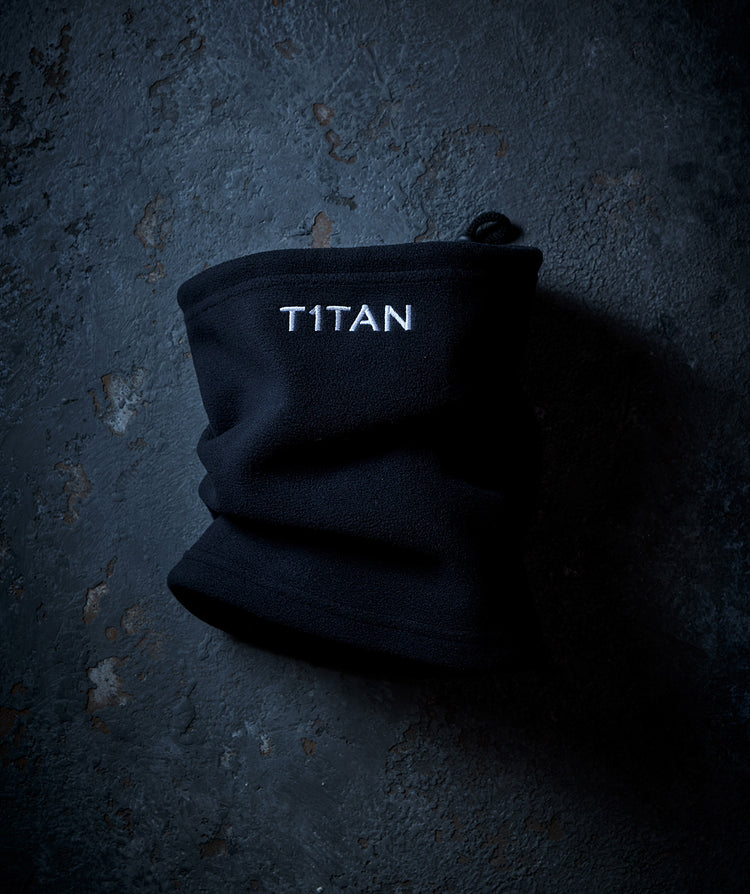 Comfortable and warming - the T1TAN Neckwarmer